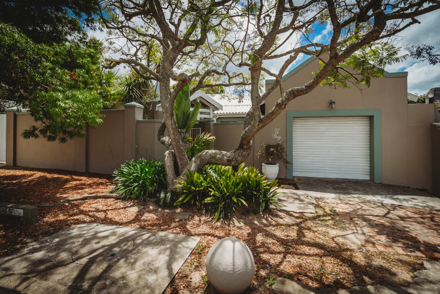 4 Bedroom Property for Sale in Fernridge Western Cape